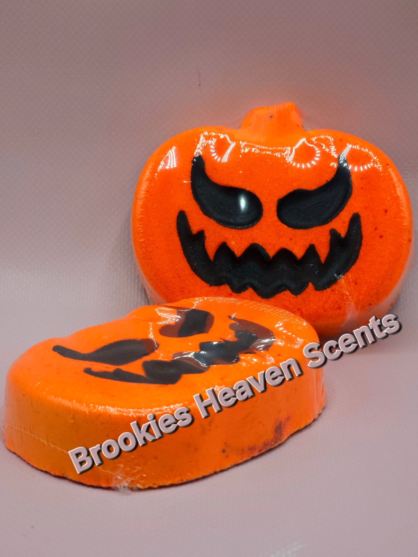Scary Pumpkin Bath Bomb