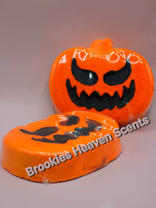 Scary Pumpkin Bath Bomb